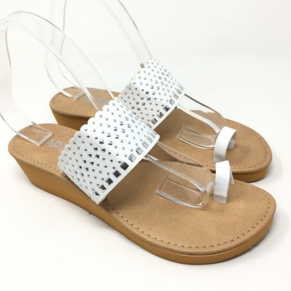 APT 9 EMBELLISHED CROSS STRAP WEDGE WHITE SANDALS